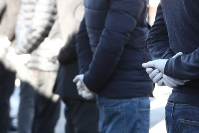 Axtarışda olan 285 nəfər saxlanıldı