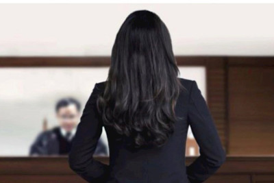 Bakıda kişi arvadını çəkiclə döydü