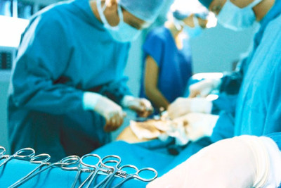 Bakıda estetik əməliyyat etdirən 43 yaşlı qadın öldü