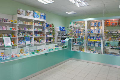 98 aptekdə yoxlama aparılıb