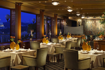 Əhali Bakı restoranlarında 117,7 milyon manat xərcləyib