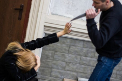 Hövsanda bayram yasa çevrildi - Ər müəllimə arvadını öldürdü