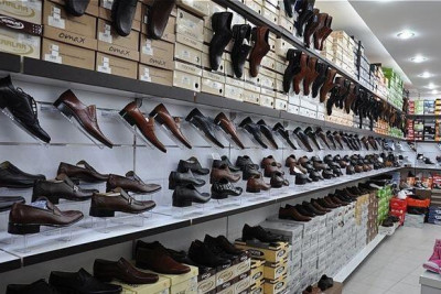 Azərbaycan ayaqqabı istehsalını 36 % artırıb