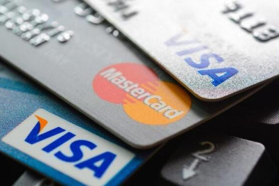 Bank kartlarından oğurluq edən şəxslər saxlanıldı