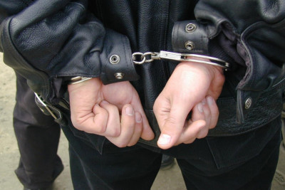 Dələduzluğa görə beynəlxalq axtarışda olanlar saxlanıldı