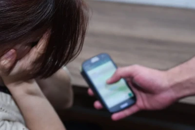 "Gizli telefon"a görə döyüldü