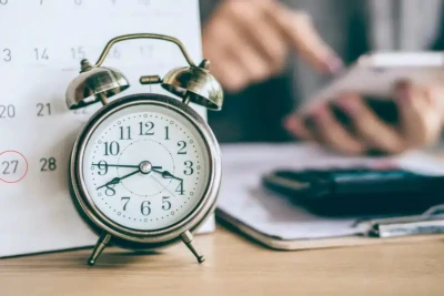 Bakıda bu qurumların iş saatı DƏYİŞDİRİLİR: Payızdan yeni iş rejimi