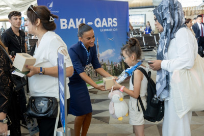 AZAL Qarsa uçuşlara başladı