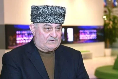 Məşhur xanəndənin ürəyində 4 damar dəyişdirildi