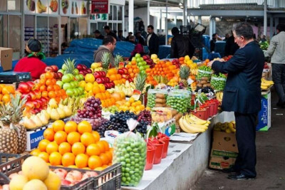 Bakıda ət qiymətinə satılan meyvə - FOTO