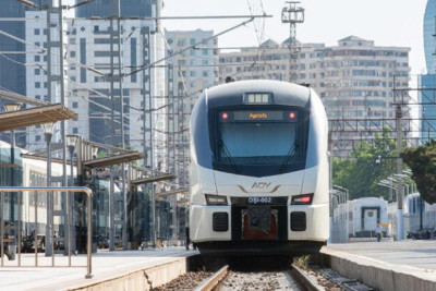 Tbilisi-Bakı qatarına biletlərin çətin tapılması ilə bağlı açıqlama – RƏSMİ