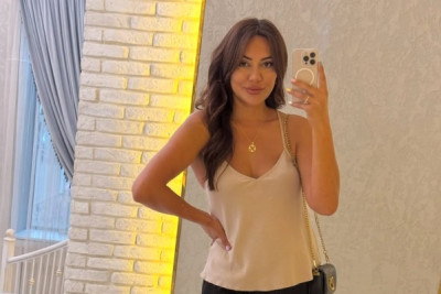 "By Ella" ləqəbli bloger həbs edildi
