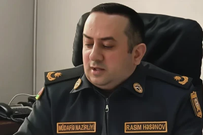 Rüşvətdə ittiham olunan sabiq rəis məhkəmə zalından azadlığa buraxıldı