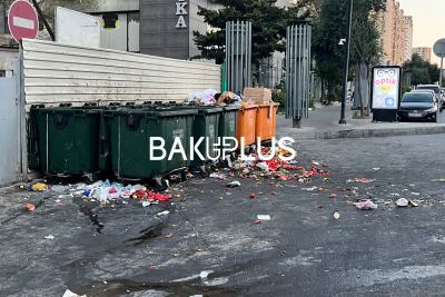 "Həzi Aslanov"da küçə alverindən sonra biabırçı mənzərə" - ŞİKAYƏT