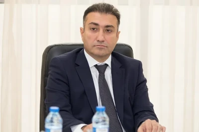 Anar Bayramov: Daha çox nəticə göstərən həkimlərimiz artıq əməkhaqqı almalıdır